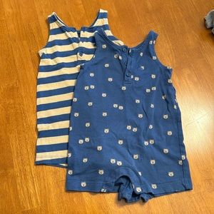 Baby Gap 6-12 month tank onesies